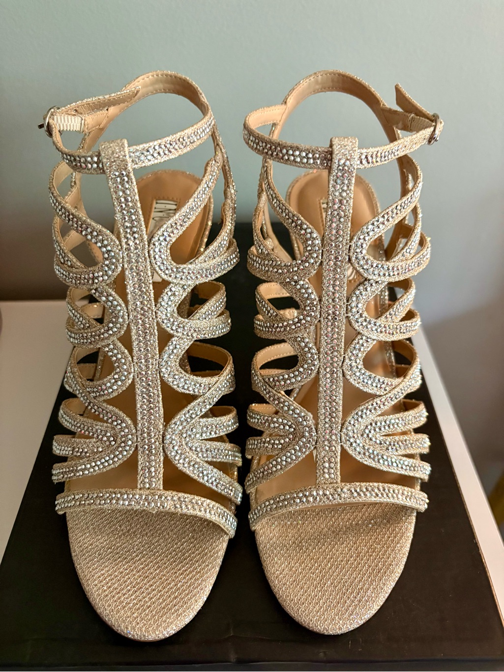 Inc International Concepts Silver Crystal With Gold Background Strappy Heels